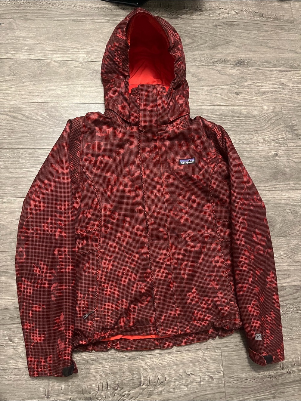 Patagonia Red water proof women’s Hooded Jacket